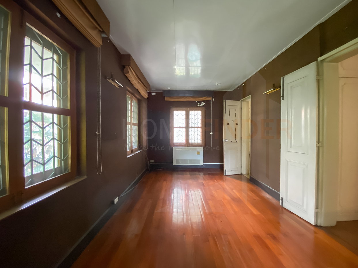 รูป Chidlom – Ploenchit Land studio, for sale - รูปที่ 21/25
