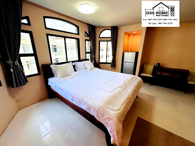 Home office for rent Bangkok University : 4-story townhome for rent in Chicha Castle Village, Sukhumvit Soi 31, Asoke-Phrom Phong area, behind Srinakharinwirot University (SWU) 