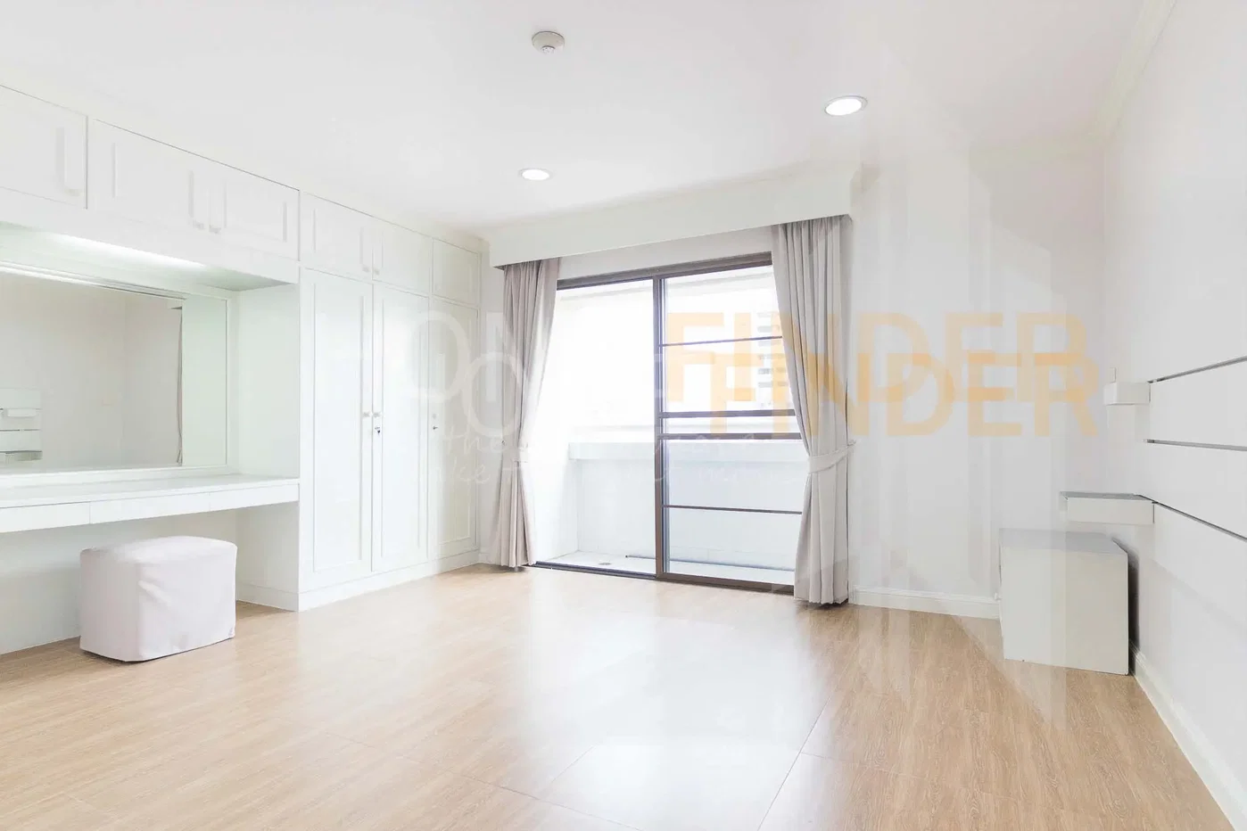picture Baan Suanpetch 2 bedrooms, for rent - 1/14