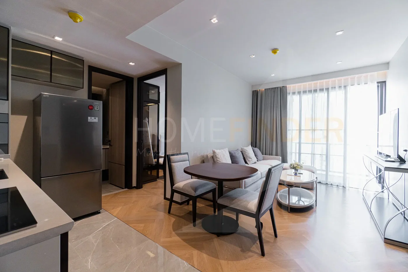 รูป The Reserve Sukhumvit 61 2 bedrooms, for rent - รูปที่ 2/10