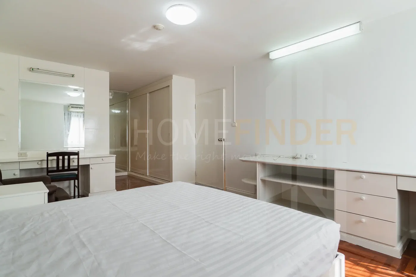 รูป Top View Tower condominium 3 bedrooms, for rent - รูปที่ 7/13