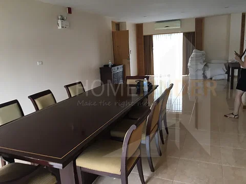 Esmeralda Apartments 3 bedrooms, for rent