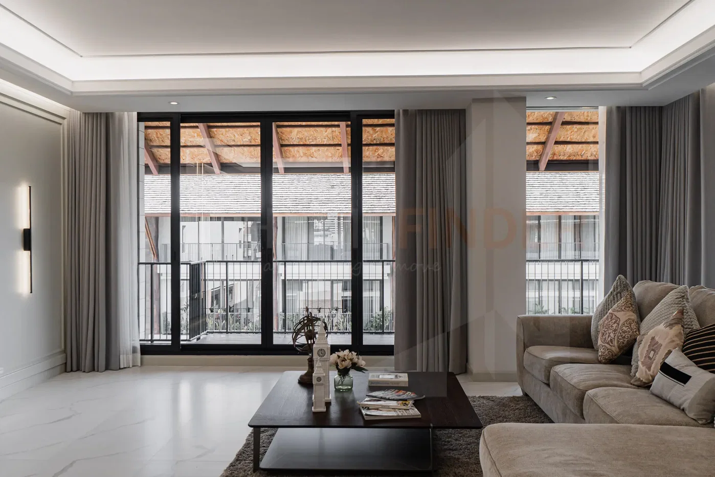 รูป Raveevan Suites 4 bedrooms, for rent - รูปที่ 4/10