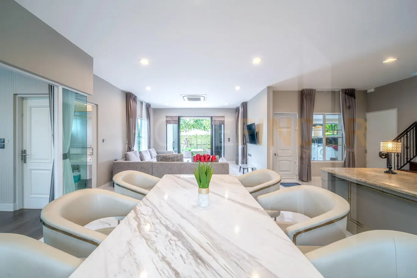 รูป Nantawan Ramintra - Paholyothin 50 4 bedrooms, for rent - รูปที่ 6/9
