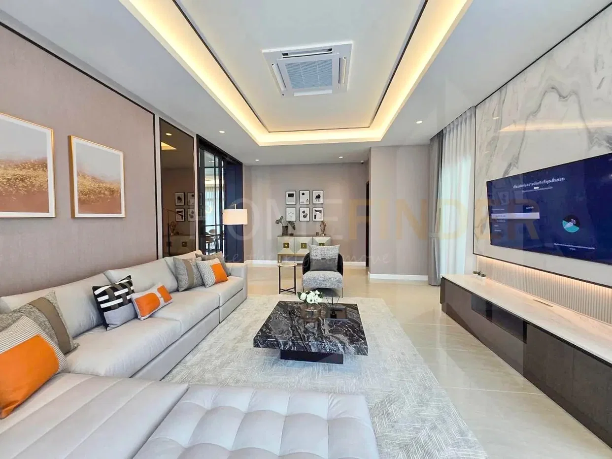 รูป House Rama 9 - Krungthep Kreetha 5 bedrooms, for sale - รูปที่ 3/17