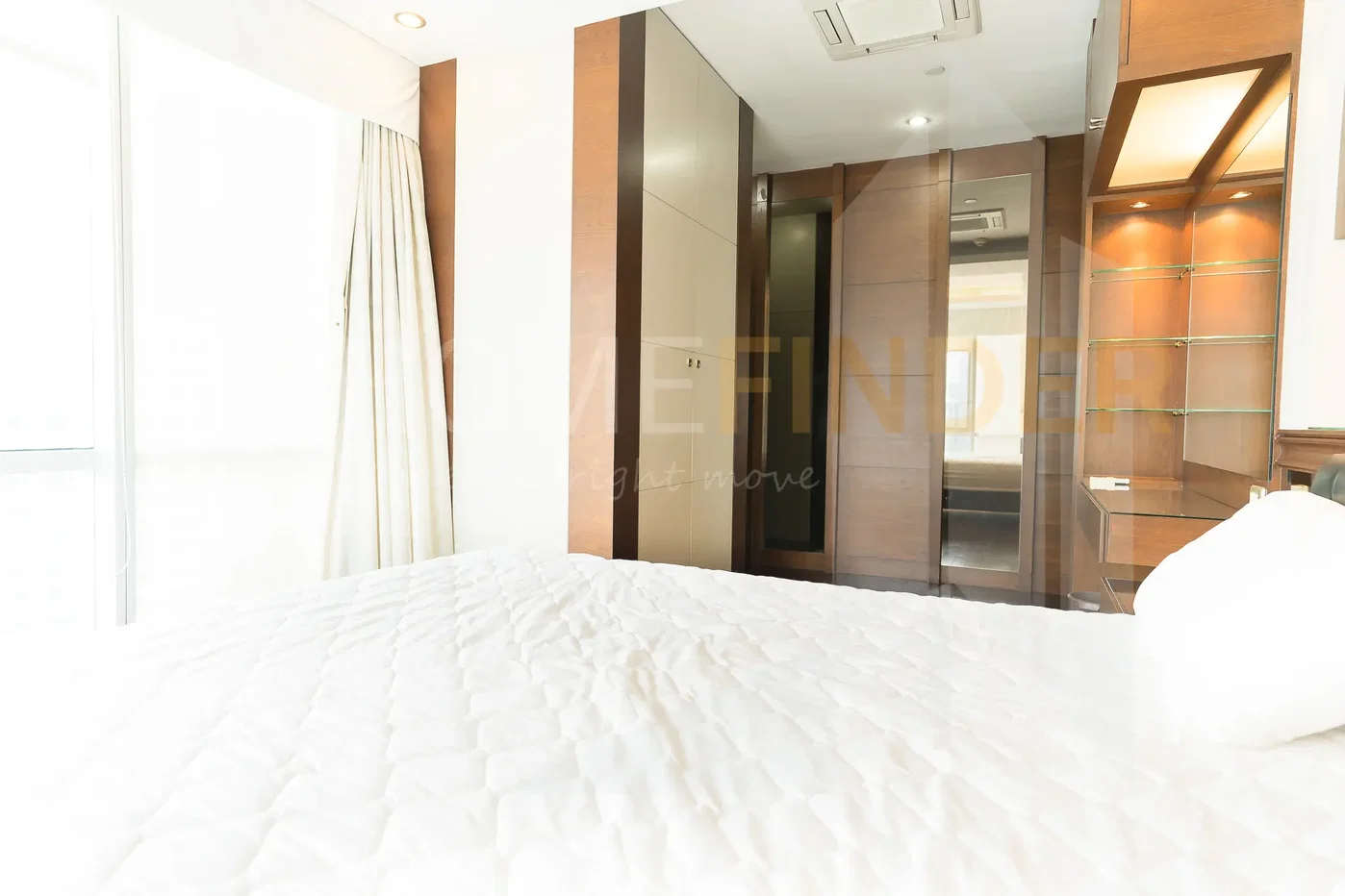 picture Sky Villas Condominium 3 bedrooms, for rent - 13/25