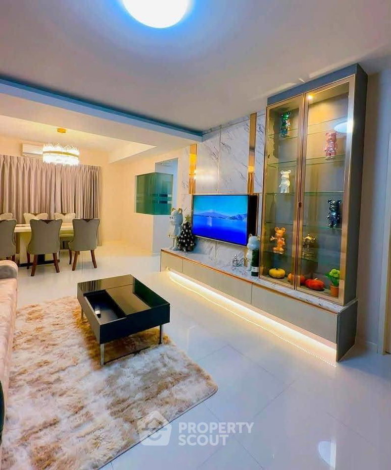 รูป บ้าน 3 ห้องนอน พื้นที่ 160 ตร.ม. โครงการ Chaiyaphruek Srinakharin (ID 3249042) - รูปที่ 2/5