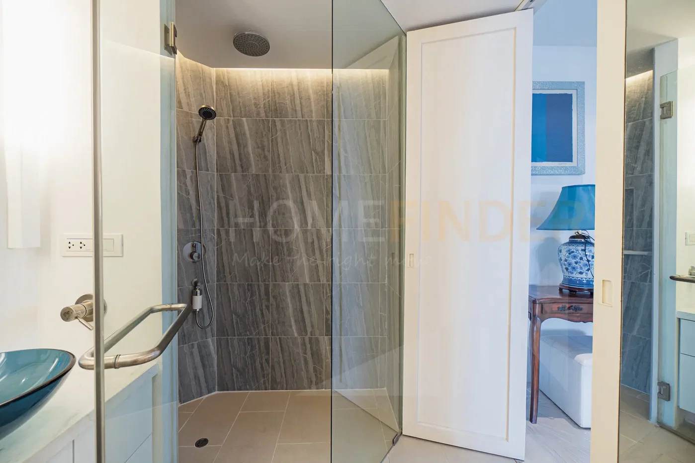 picture Lake Green 2 bedrooms, for rent - 8/10