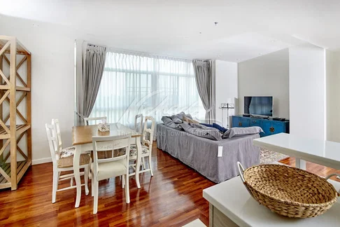 The Tropical 2 bedrooms, for rent