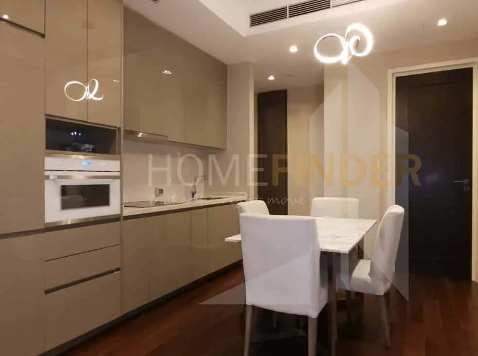 picture The Diplomat 39 2 bedrooms, for rent - 2/5