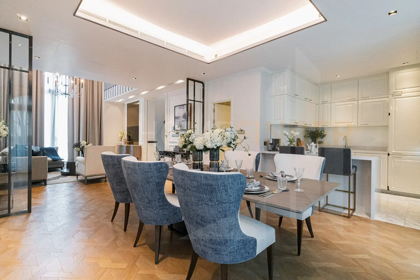 รูป Malton Private Residences Ari | French Colonial, 3 Bedrooms, High Ceiling, 3 Parking Spots, Private Pool, 4 Storey with rooftop 3 bedrooms, for sale - รูปที่ 3/12