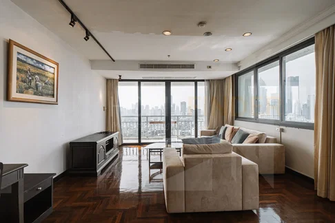 Lake Green 2 bedrooms, for sale