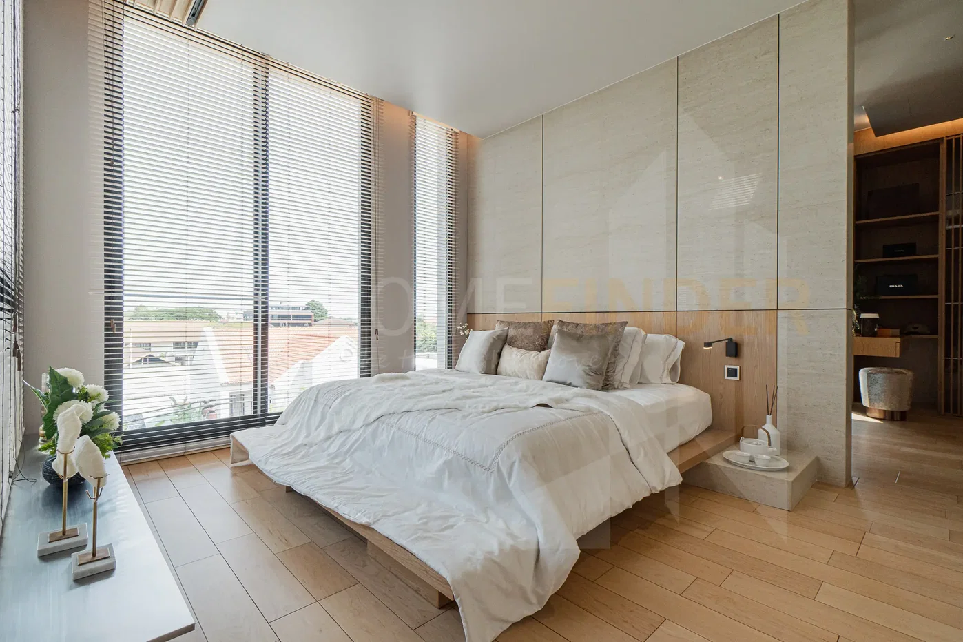 picture ME-I Avenue Srinakarin 4 bedrooms, for sale - 10/12