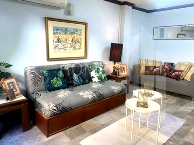 เช่าทาวน์โฮม ถนนเฉลิมพระเกียรติ ร.9 : Baan Royal Nakarin Villa 4 bedrooms, for rent