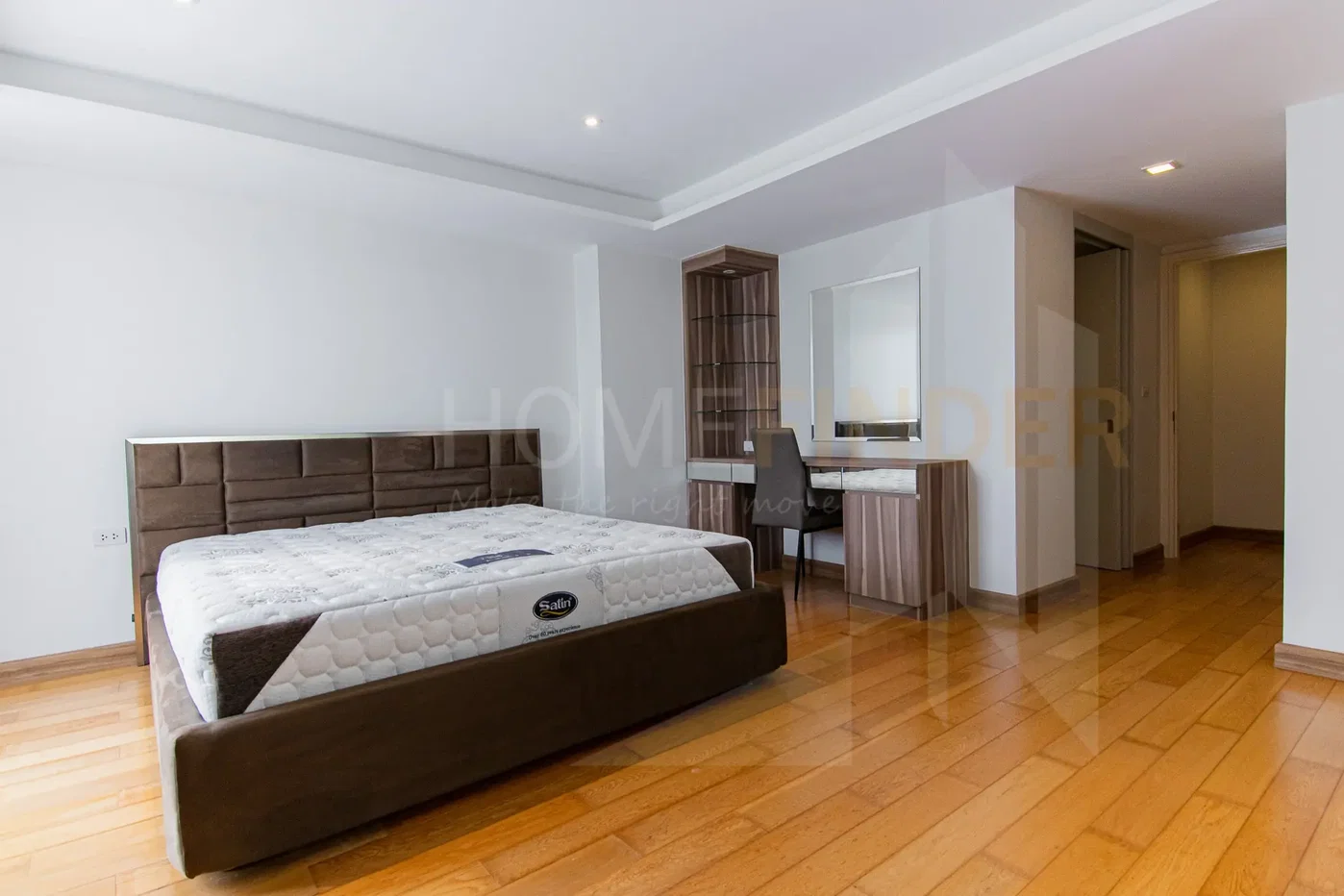 รูป Downtown 49 3 bedrooms, for rent - รูปที่ 2/8