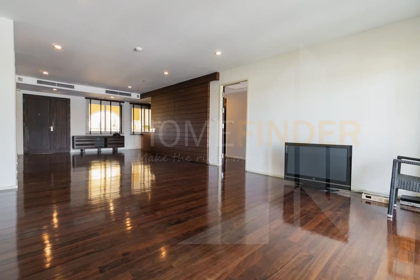 picture Silver Heritage 2 bedrooms, for rent - 5/20