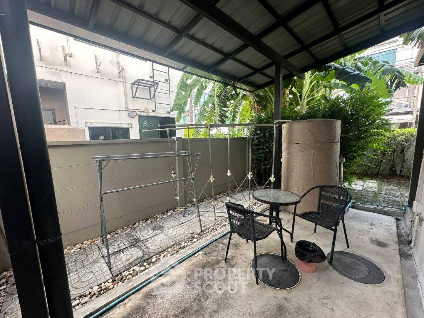 รูป ทาวน์เฮ้าส์ 3-ห้องนอน ใน ประเวศ (ID 3257150) - รูปที่ 14/15