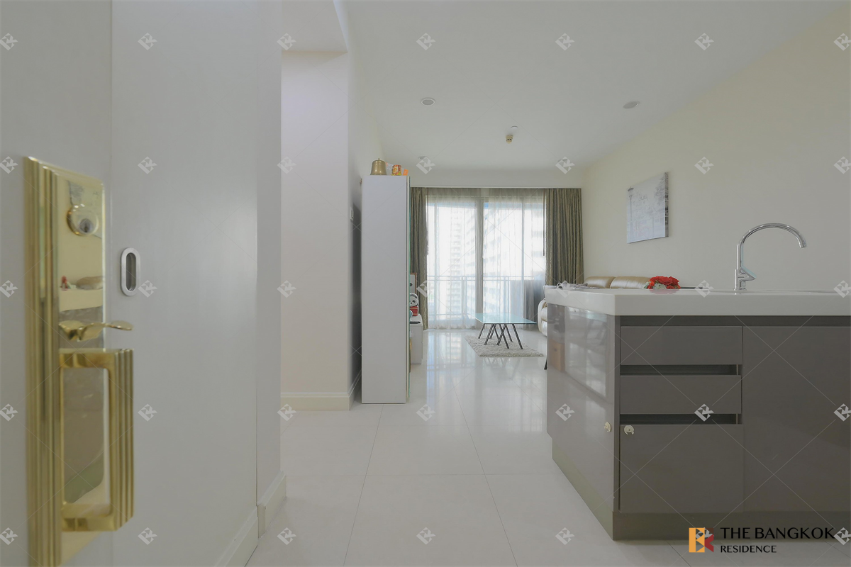 รูป คอนโด Luxury พร้อมอยู่บนทำเลที่ดีที่สุด คิว หลังสวน ใกล้ BTS สถานีราชดำริ - รูปที่ 4/10