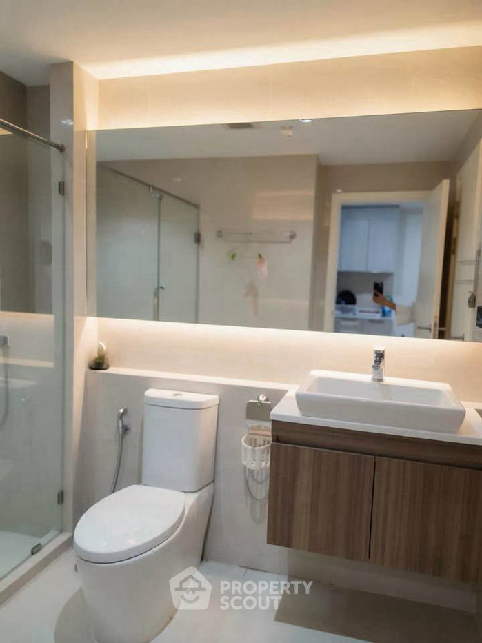 picture 57 Sqm 2-BR Condo At Vtara 36 Near BTS Thong Lor (ID 3257612) - 2/10
