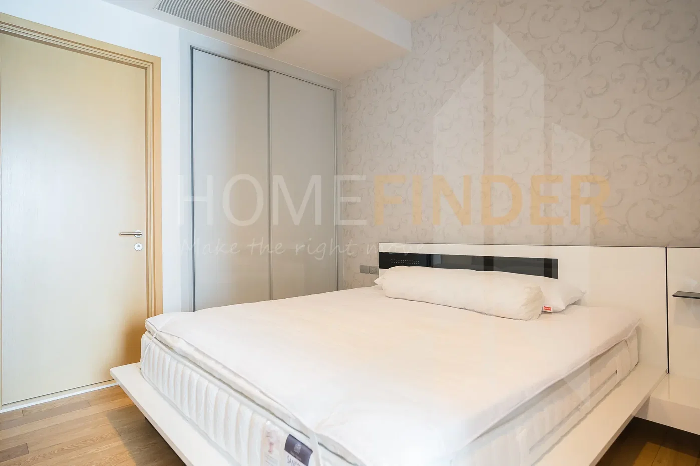 picture Hyde Sukhumvit 13 1 bedroom, for rent - 4/7