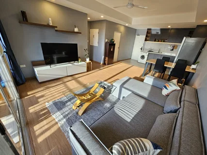 รูปภาพ Monterey Place Condo 2 bedrooms, for rent