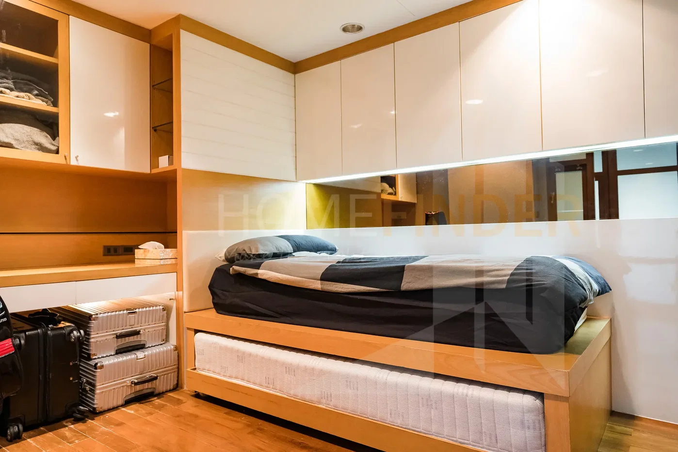 picture Regent Royal Place 1 2 bedrooms, for rent - 12/31