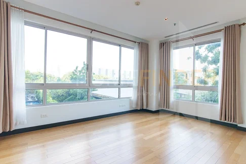 The Lofts Yennakart 3 bedrooms, for rent