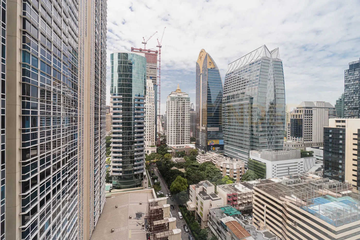 picture Athenee Residence 2 bedrooms, for rent - 10/10