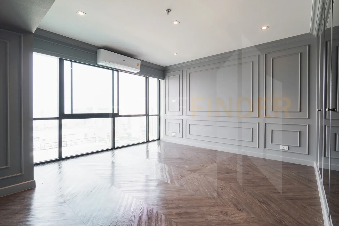 picture Sukhumvit Suite 2 bedrooms, for rent - 3/29