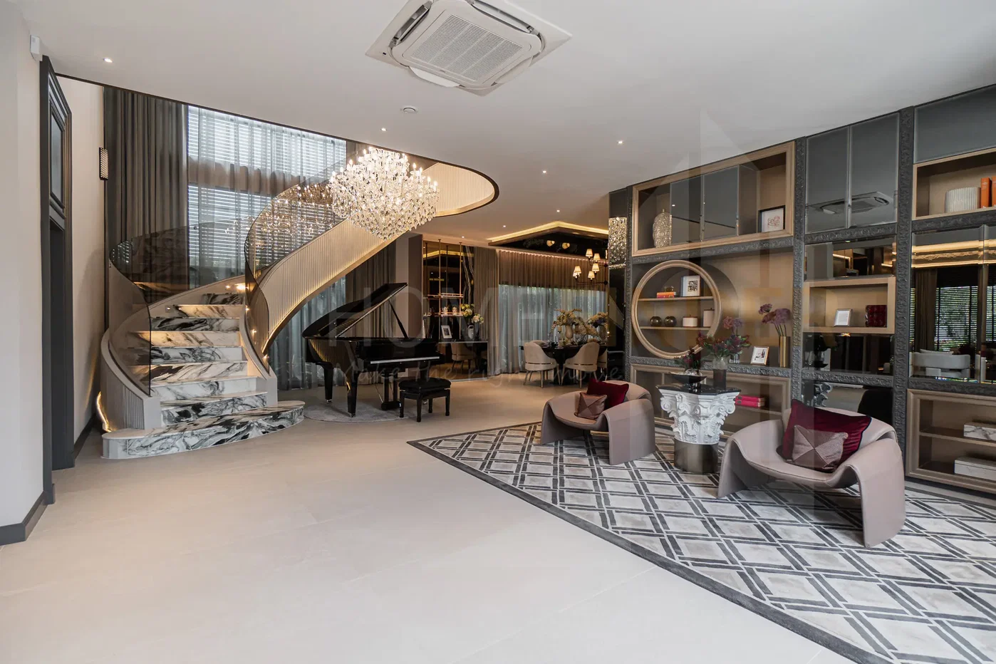 รูป Grand Bangkok Boulevard State Bangna 5 bedrooms, for sale - รูปที่ 2/10