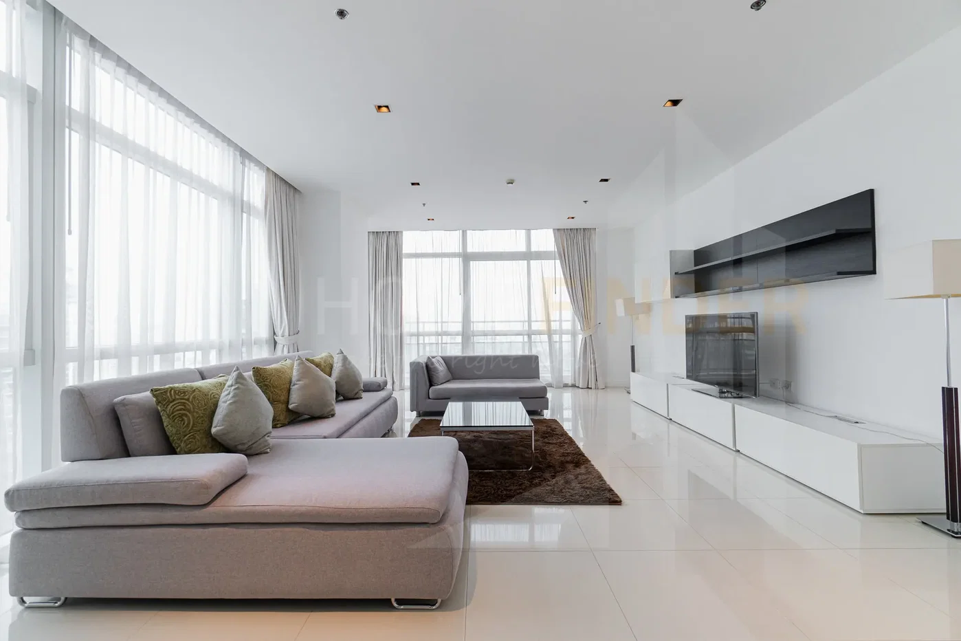 picture Athenee Residence 4 bedrooms, for rent - 1/12
