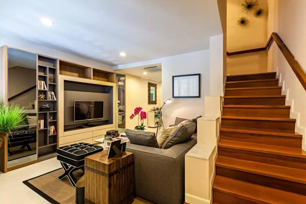 รูป Townhome in Asoke 3 bedrooms, for rent - รูปที่ 2/6