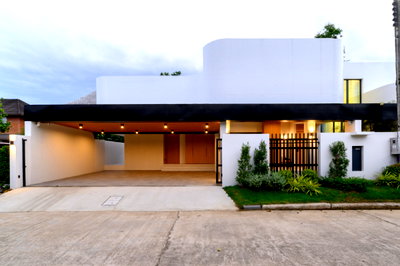 บ้านเดี่ยว รร.มงฟอร์ตวิทยาลัย แผนกมัธยม : 🏡✨ ขาย Pool Villa ชั้นเดียว พร้อมสระว่ายน้ำส่วนตัว บ้านพร้อมเฟอร์นิเจอร์ ทำเลสันผักหวาน–หางดง เชียงใหม่ ✨🏡  #C7MG100933