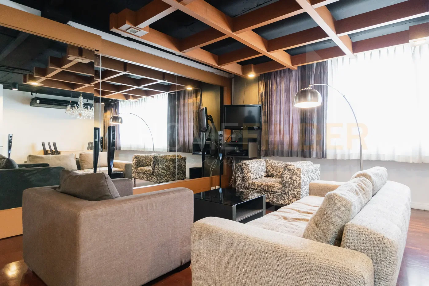 picture Sukhumvit Casa 3 bedrooms, for rent - 2/18