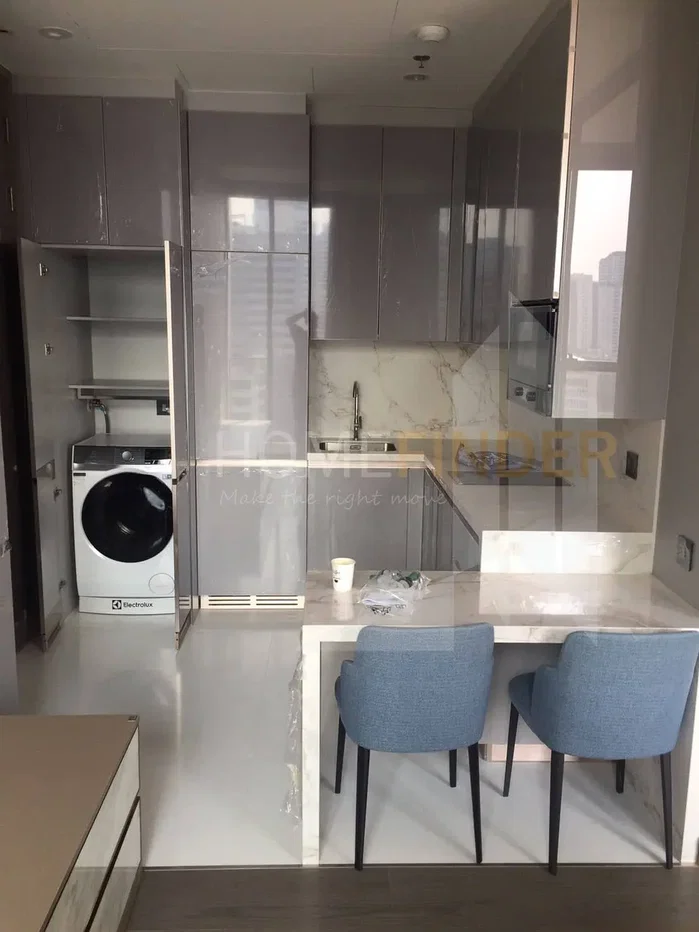 picture The Esse at Singha Complex 1 bedroom, for rent - 3/6