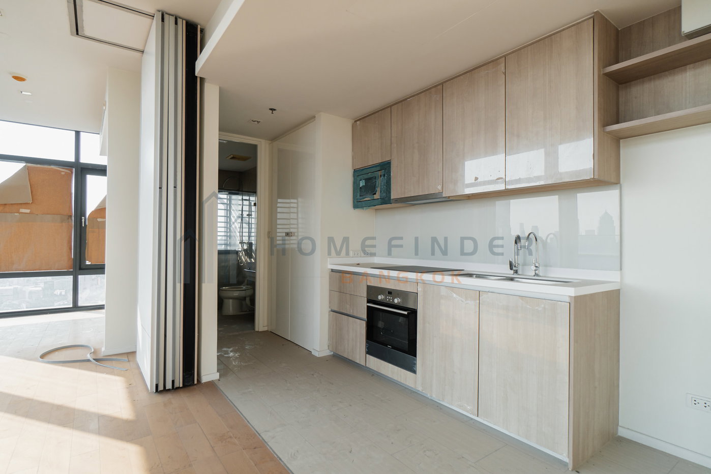 picture Circle Living Prototype 2 bedrooms, for sale - 8/13