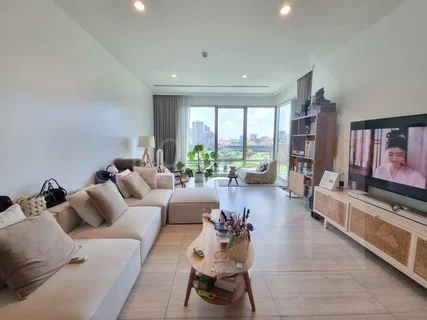185 Rajadamri 2 bedrooms, for sale