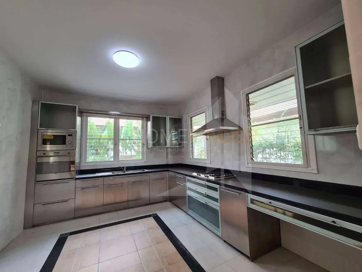 picture House in Laddawan Village 5 bedrooms, for rent - 7/7