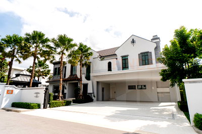 Houses for sale : Nantawan Bangna km.15 5 bedrooms, for sale