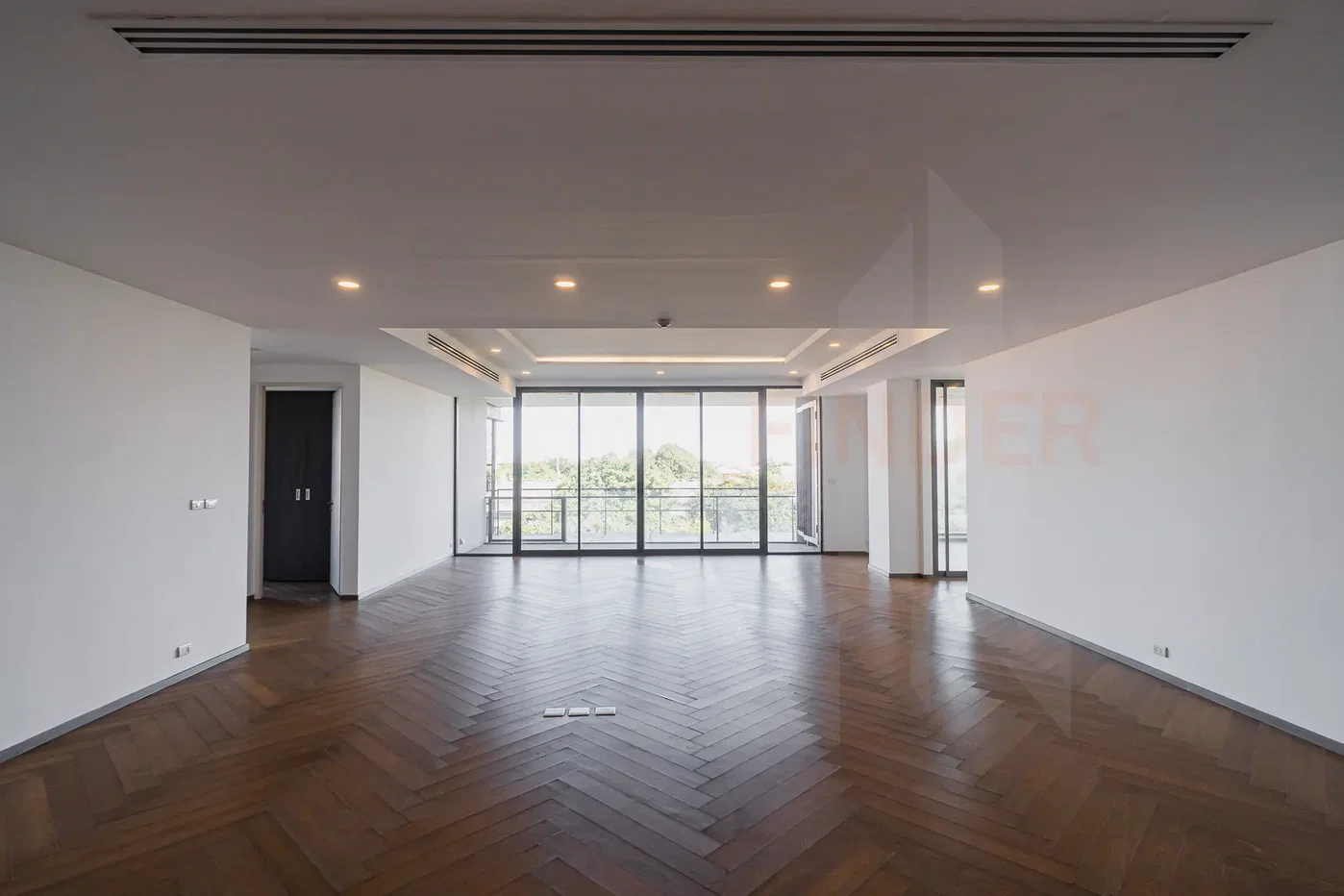 picture The Pillar 2 bedrooms, for sale - 6/15