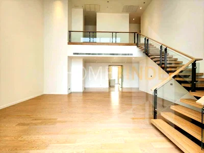 ขายคอนโด : Magnolias Waterfront Residences 4 ห้องนอน ขาย