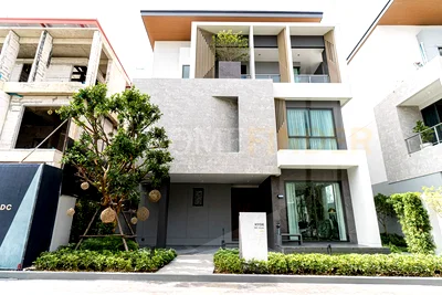 Houses for sale Bangkok Arts&Crafts College : The Gentry Kaset Nawamin 3 bedrooms, for sale