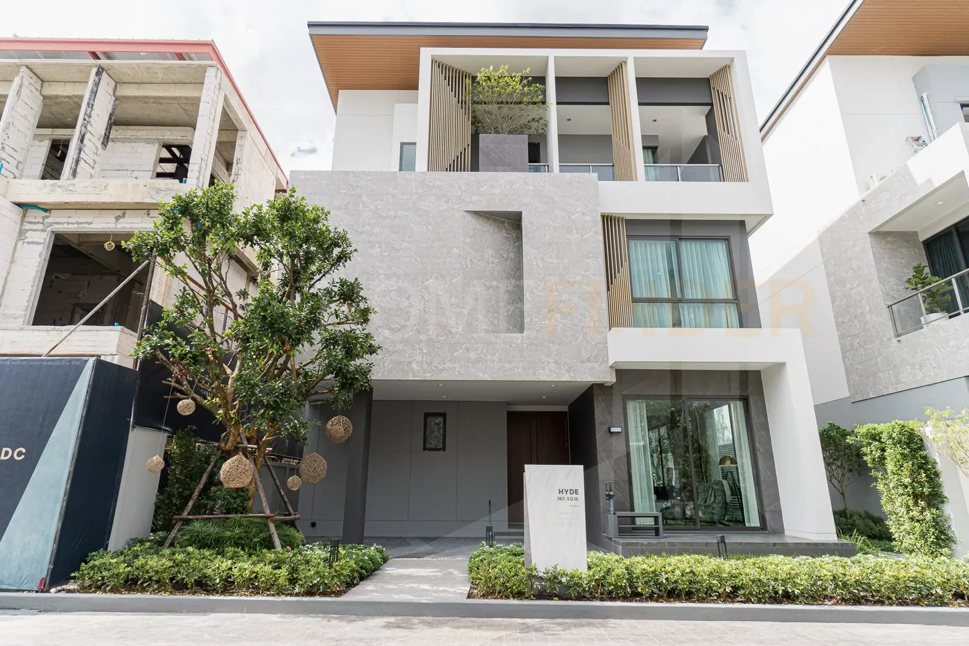 รูป The Gentry Kaset Nawamin 3 bedrooms, for sale - รูปที่ 1/10