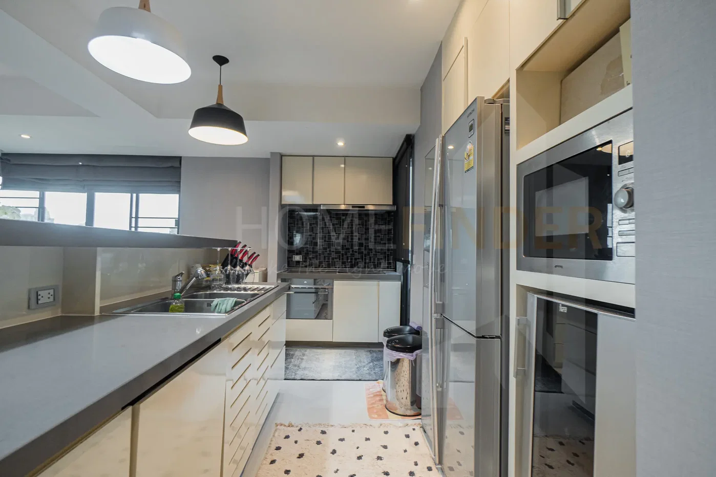 picture Lake Green 3 bedrooms, for rent - 3/18
