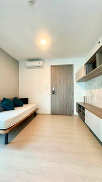 Knightsbridge Phahonyothin Interchange 1bed plus 35sqm. 15,500 Available Now