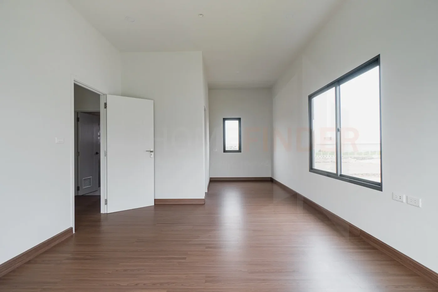 รูป Grand Britania Krungthepkreetha 4 bedrooms, for sale - รูปที่ 7/19