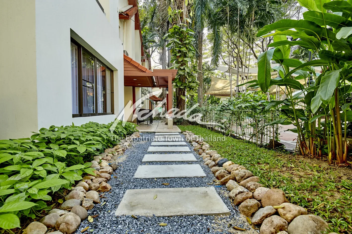 รูป The Lakeside Residence and Condotel 4 bedrooms, for rent - รูปที่ 8/9