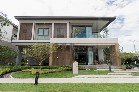 Bangkok Boulevard Ramintra 109 5 bedrooms, for sale