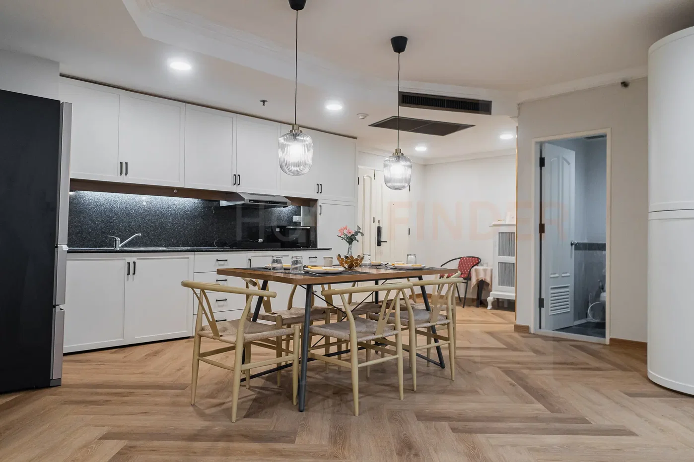 picture Las Colinas 2 bedrooms, for rent - 6/14
