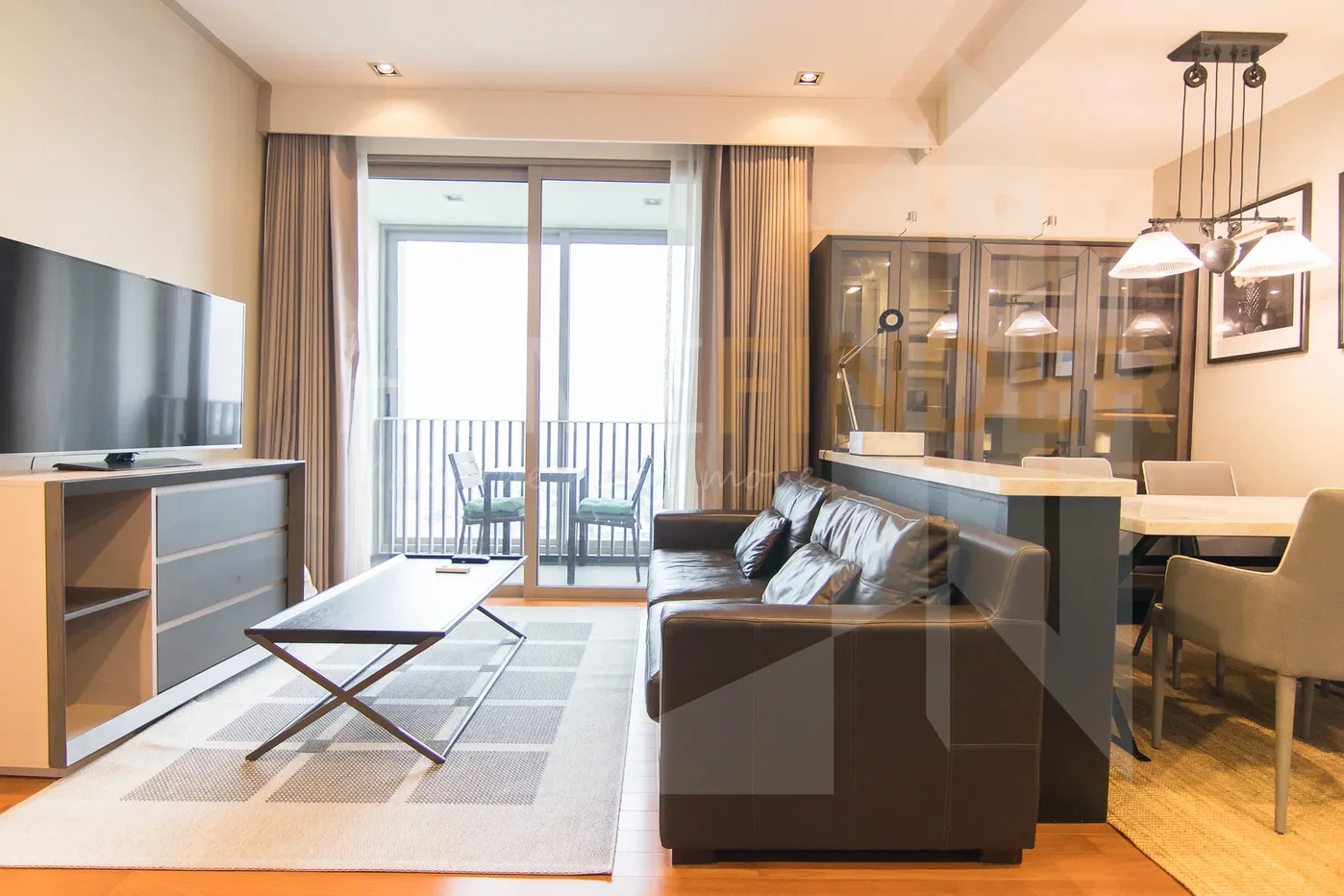 picture Ashton Morph 38 2 bedrooms, for rent - 6/19